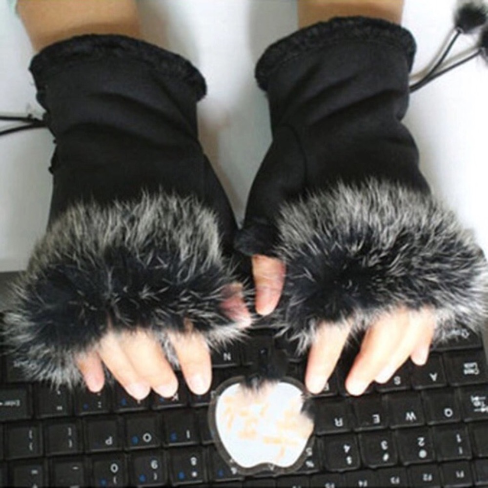 Faux fur fingerless gloves